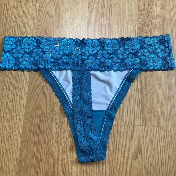 Set of 3 Jenni Thongs, XL - Picture 3 of 12